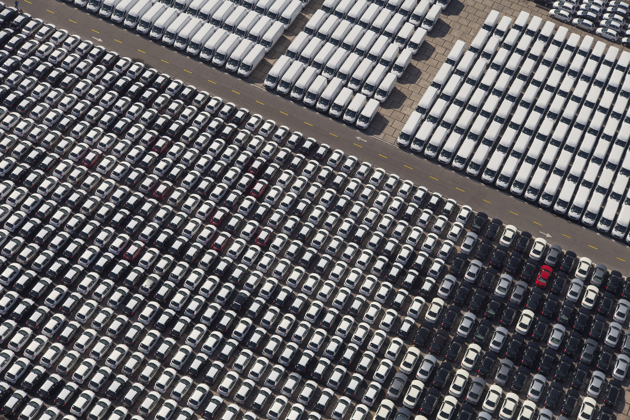 Capa da noticia BNDES já aprovou R$ 10,3 bilhões para o setor automotivo desde 2023