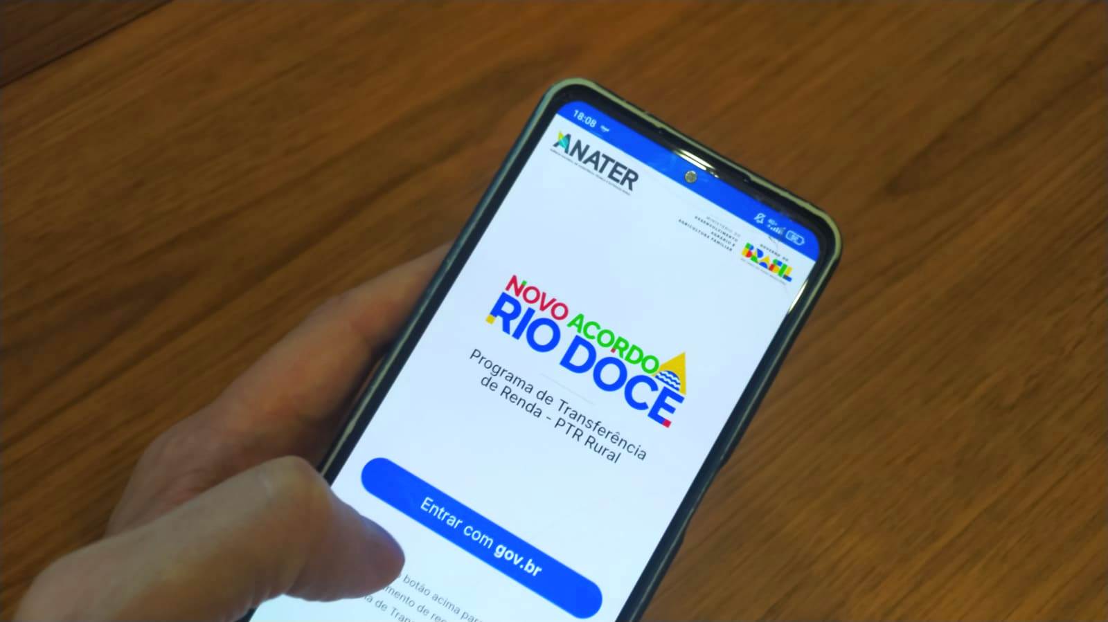 Capa da noticia Aplicativo facilita consultas ao programa de transferência de renda custeado com recursos do Fundo Rio Doce