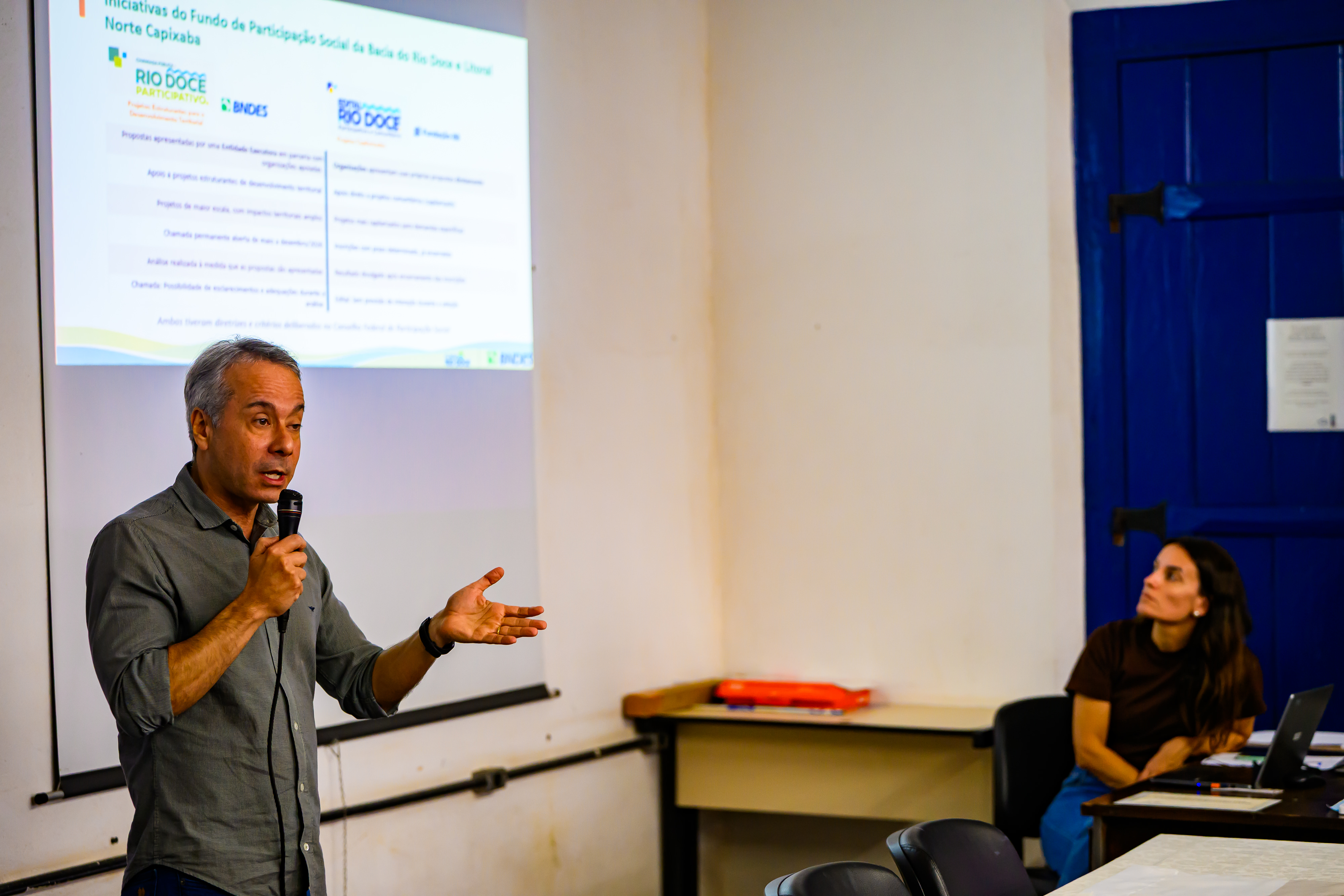 Equipe do BNDES apresenta o projeto no câmpus da Universidade Federal de Ouro Preto em Mariana