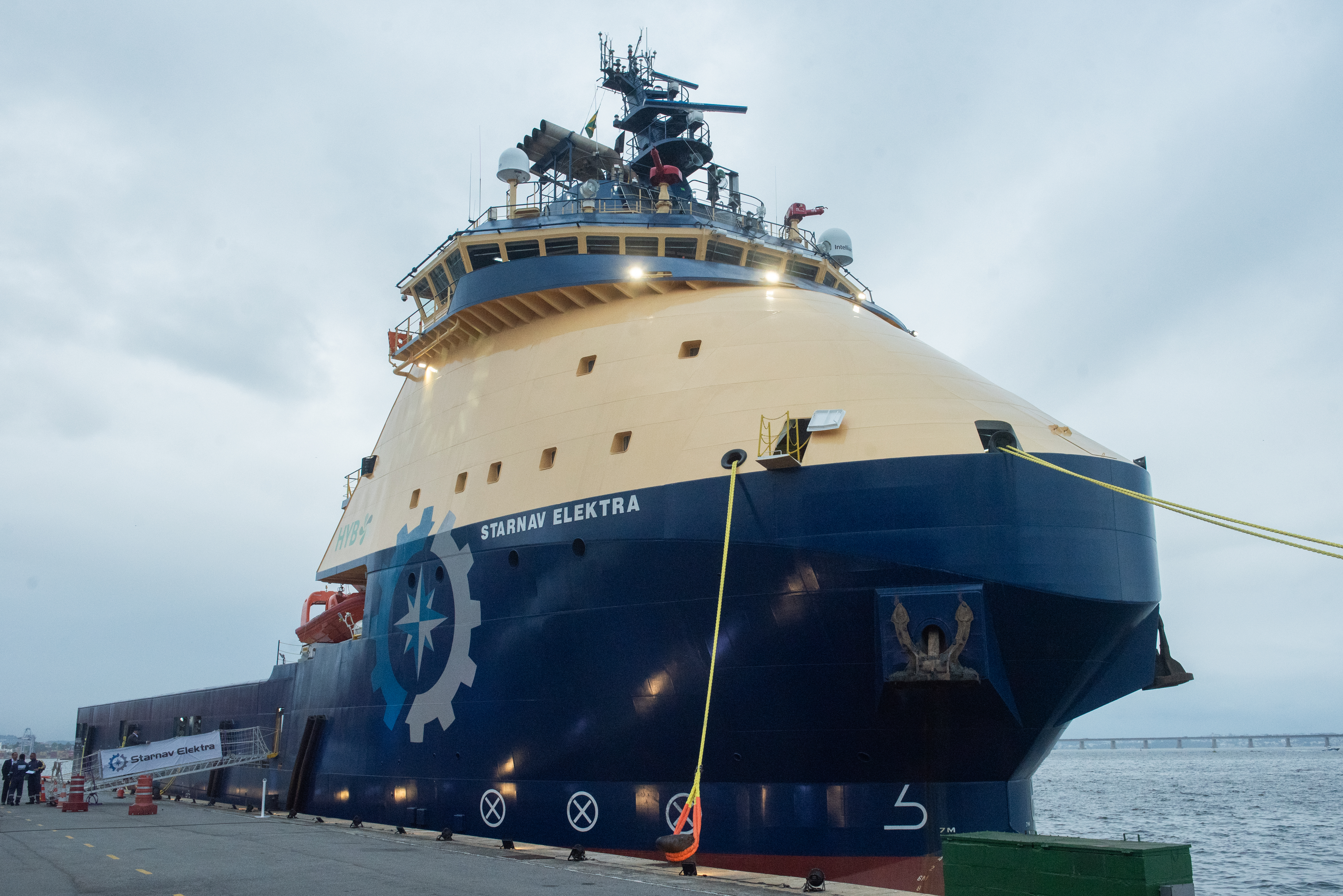Capa da noticia Starnav batiza primeira embarcação de série financiada pelo BNDES para atender à Petrobras