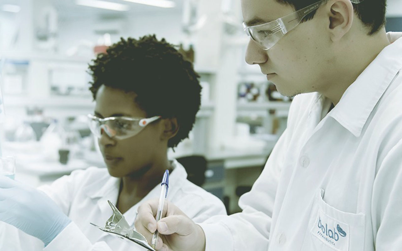 Capa da noticia Financiamento do BNDES deve mais que dobrar produção de indústria farmacêutica 100% nacional