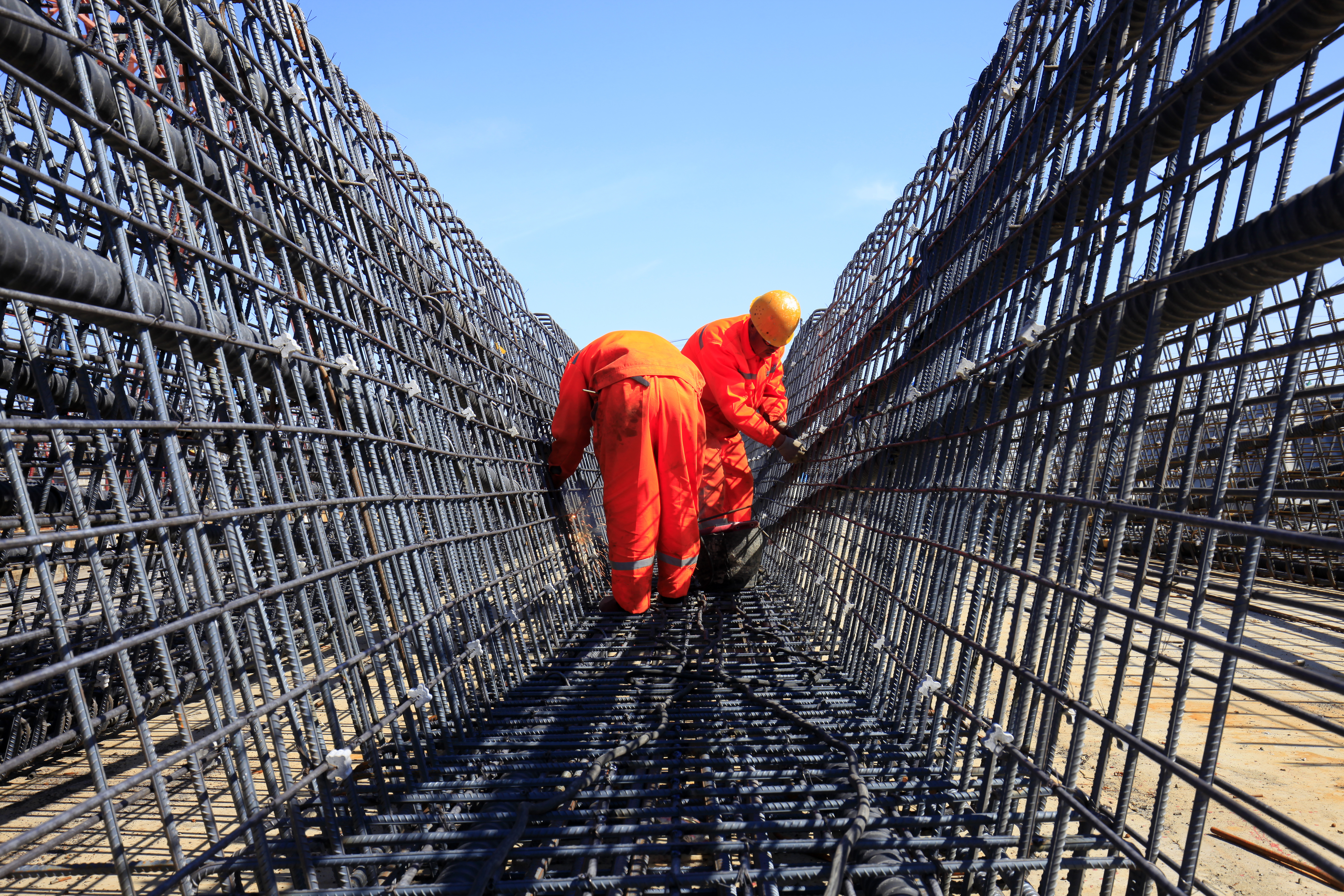 Capa da noticia Pessoas físicas terão benefício fiscal garantido em novo fundo de investimento em infraestrutura 