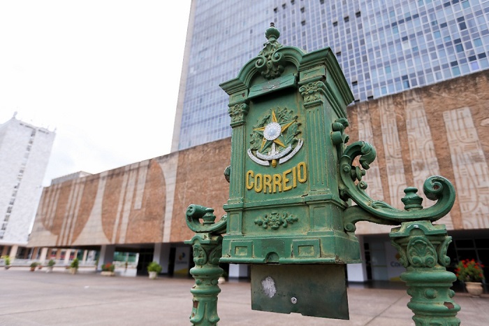 Capa da noticia BNDES contrata nova avaliação financeira para privatização dos Correios