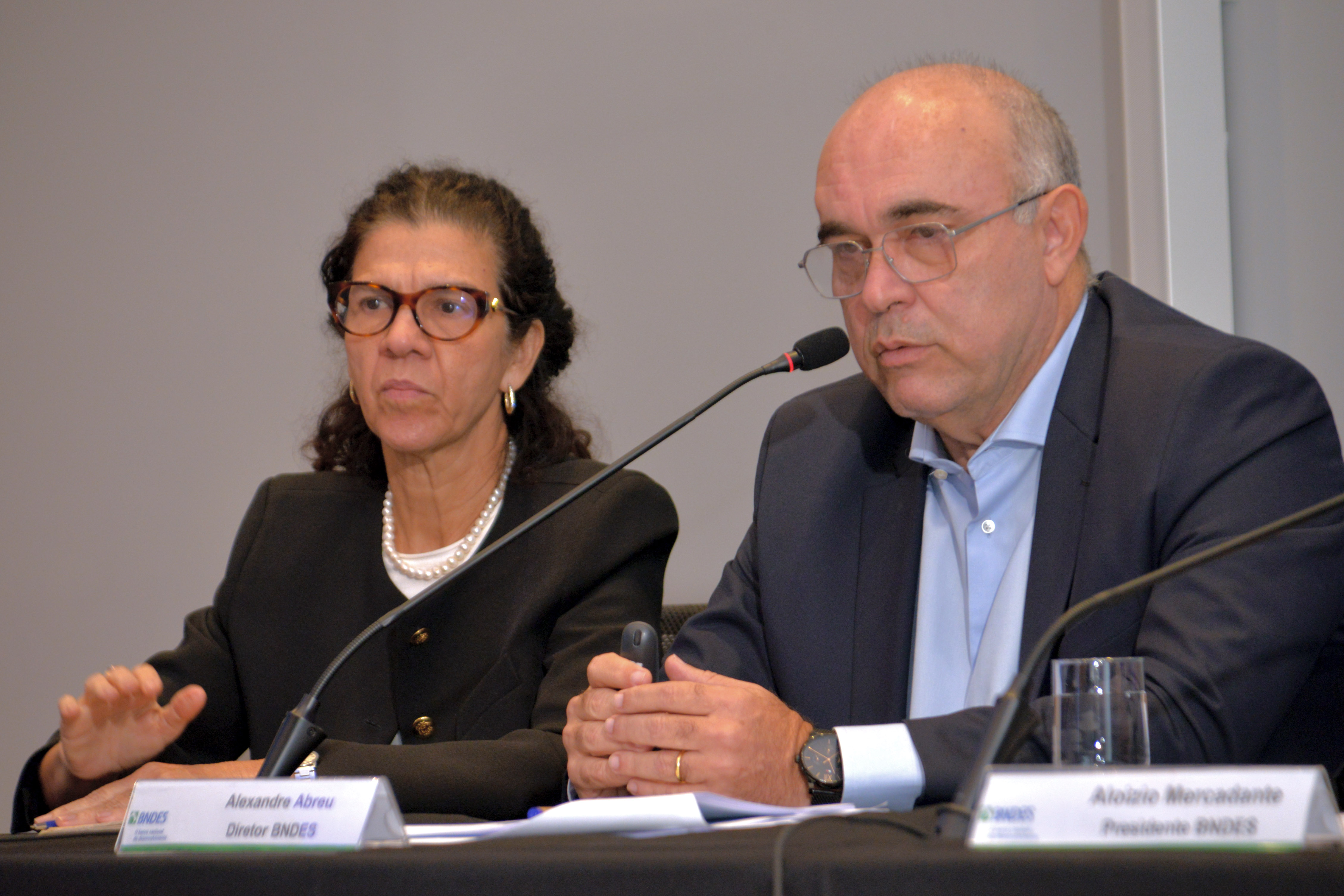 Maria Fernanda Coelho e Alexandre Abreu, diretores do BNDES