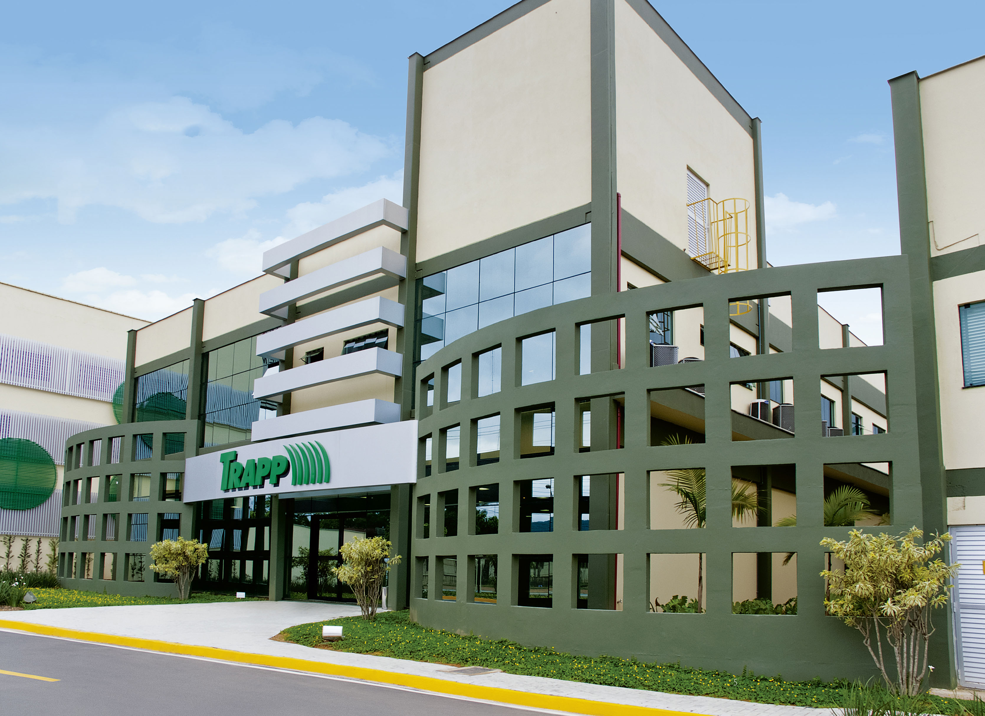 Capa da noticia Metalúrgica Trapp obtém empréstimo de R$ 18 milhões do BNDES 