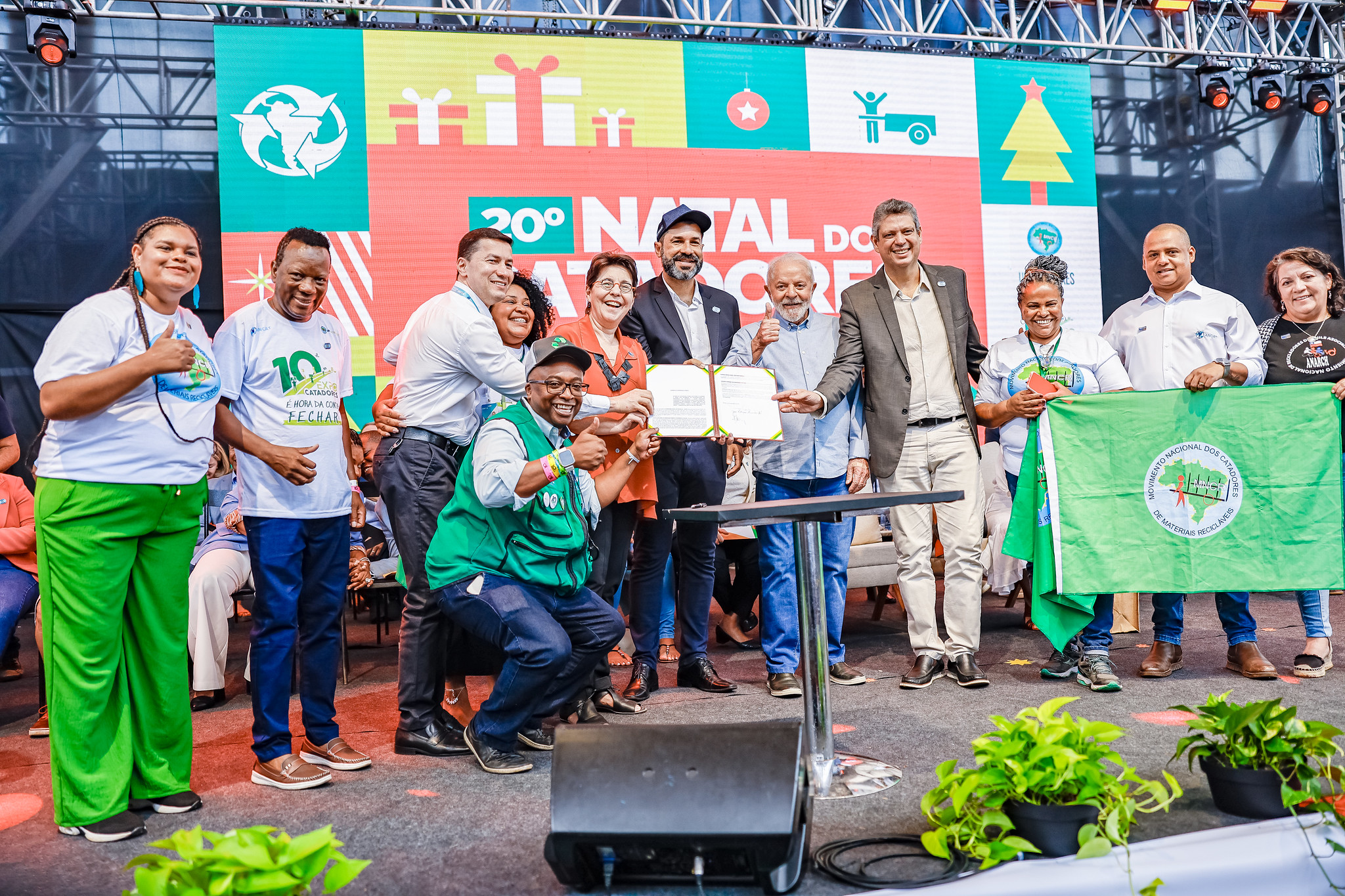 Capa da noticia BNDES retoma o apoio a cooperativas de catadores e catadoras de materiais recicláveis