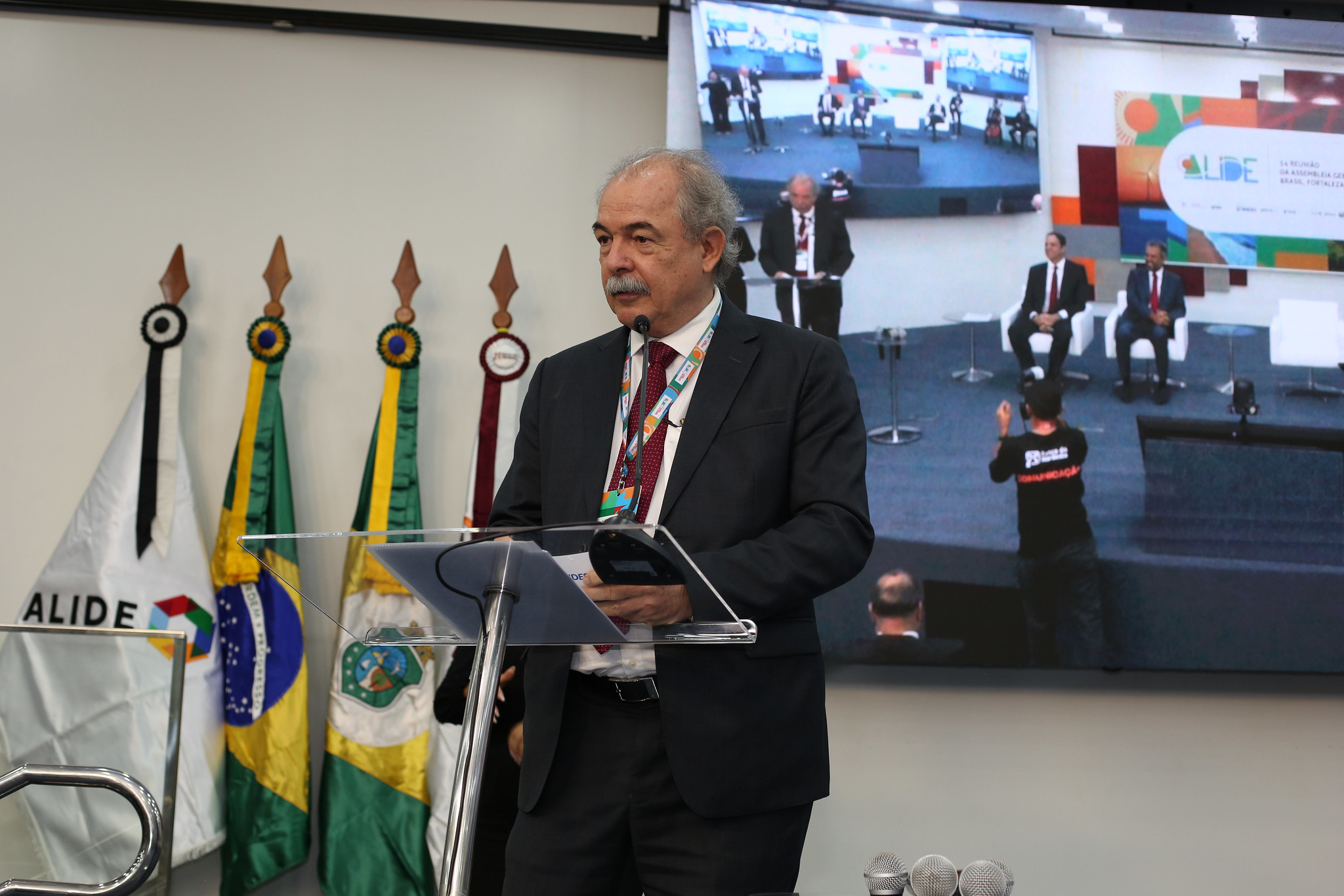 Descrição da imagem 1