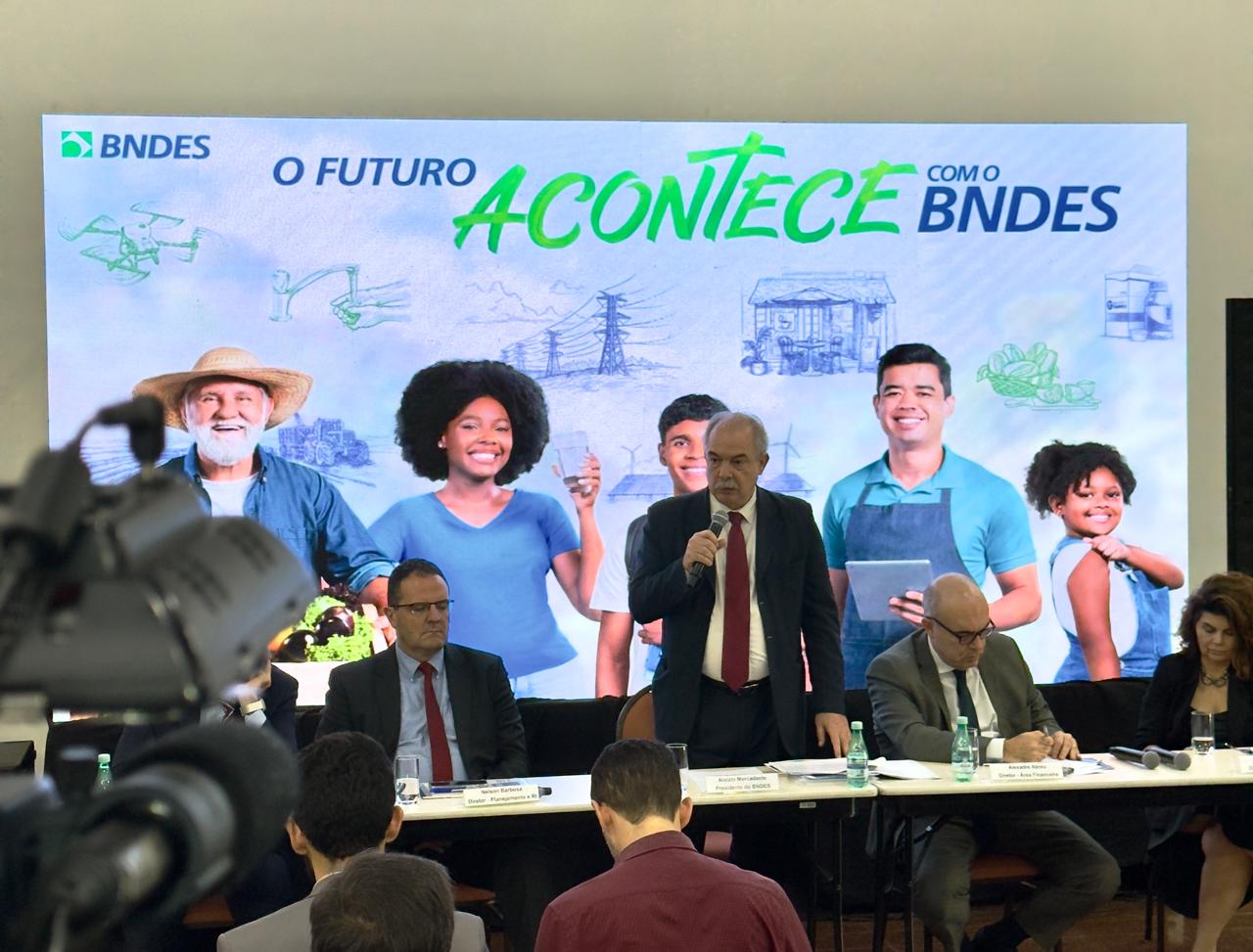 WhatsApp Image 2024-11-11 at 15.40.33 WhatsApp Image 2024-11-11 at 15.40.33