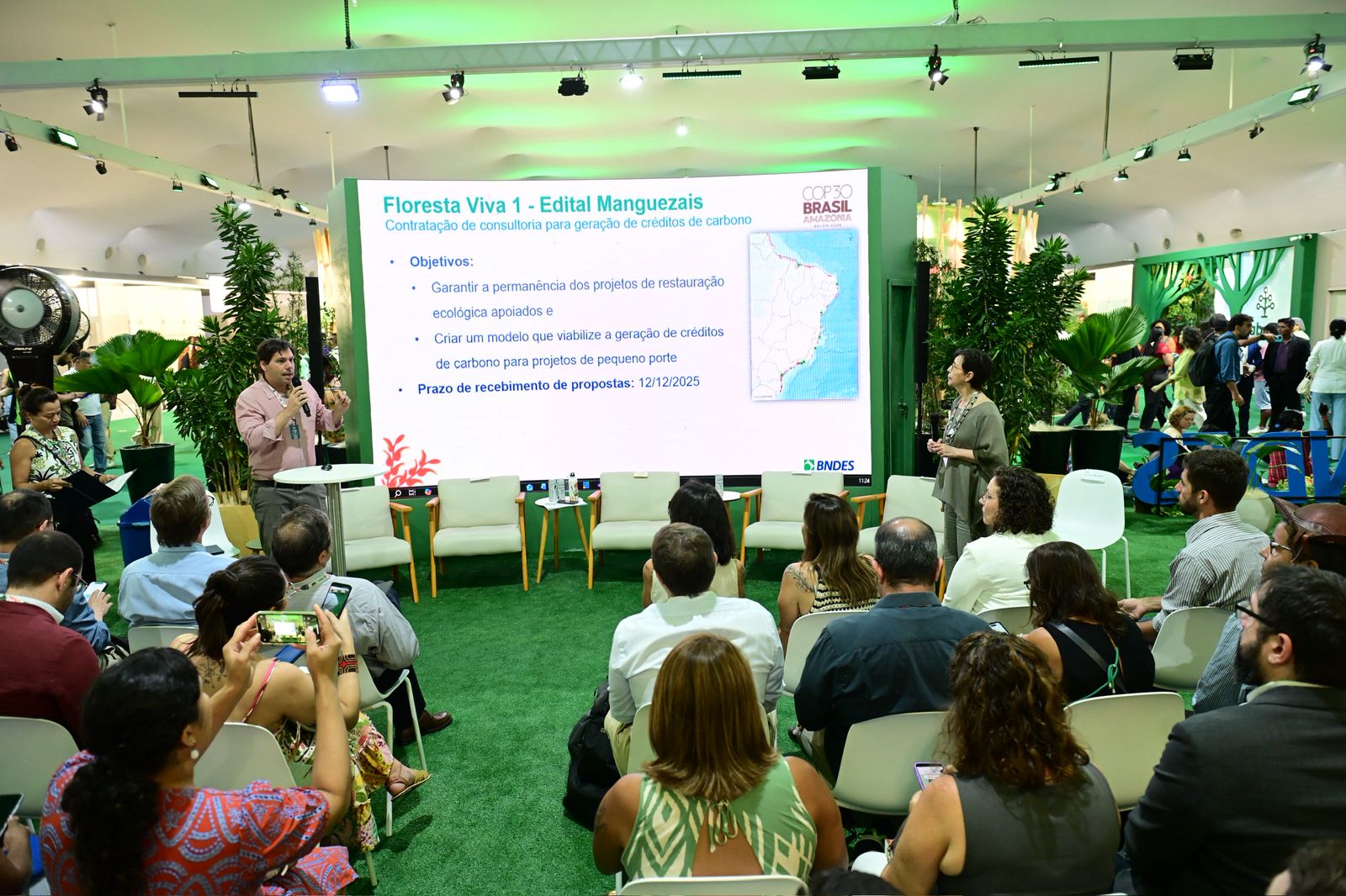 Tereza Campello e Marcus Santiago conduzem anúncios do Floresta Viva