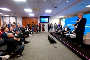 Capa da noticia BNDES anuncia R$ 10 bi em linhas de crédito para indústria 4.0 e para bens de capital verde