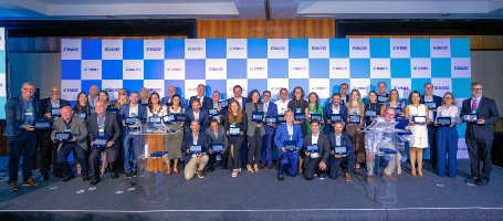 Capa da noticia BNDES reconhece agentes financeiros e reforça papel do crédito no desenvolvimento