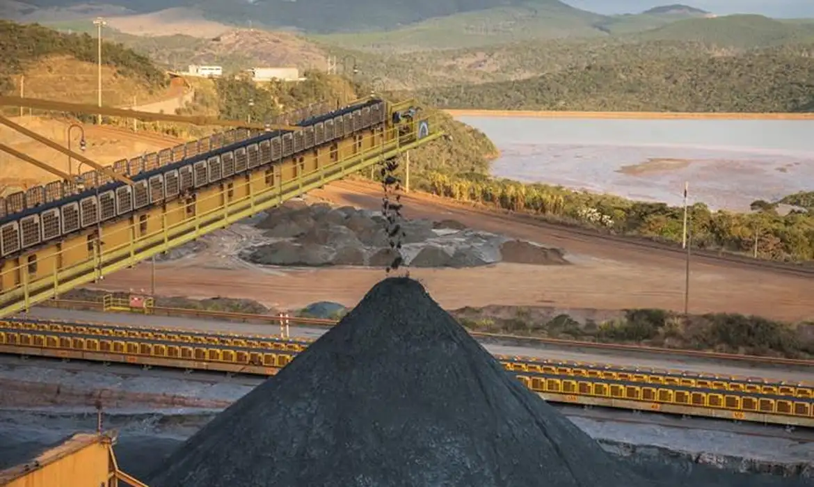 Capa da noticia BNDES e Finep concluem avaliação de propostas de chamada pública de projetos com foco em minerais estratégicos
