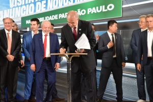 Capa da noticia BNDES celebra contratos no valor de R$ 5,6 bi para Trem Intercidades São Paulo-Campinas e Linha 2 do Metrô