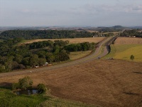 Capa da noticia BNDES aprova R$ 9,2 bi para duplicação de 462,4 km e melhorias em rodovias do Oeste e Sudoeste do Paraná