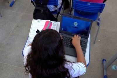 Capa da noticia BNDES aprova R$ 10 milhões para levar fibra óptica a escolas e áreas rurais de Minas Gerais
