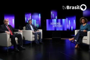 Presidente do BNDES, Aloizio Mercadante, e diretor-presidente da Embraer, Francisco Gomes Neto, no Especial Economia e Futuro