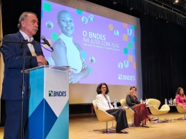 Capa da noticia BNDES Periferias anuncia apoio de até R$ 80 milhões para mulheres empreendedoras e iniciativas de cuidado 