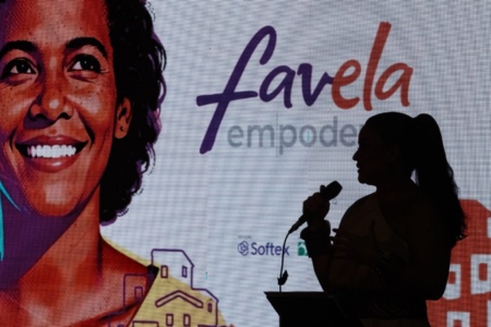 Capa da noticia BNDES Periferias oferece capital semente e apoio a empreendedoras em comunidades de Manaus