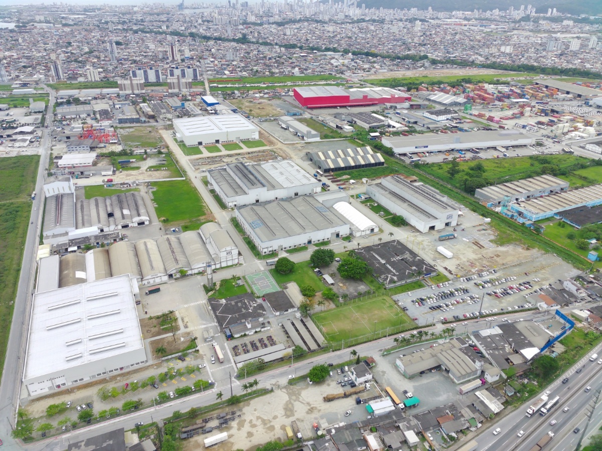 Capa da noticia Com R$ 280 mi, BNDES apoia construção da maior e mais moderna fábrica de sistemas de armazenagem de energia elétrica do Brasil