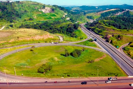 Capa da noticia BNDES aprova R$ 2,74 bi para melhorias e ampliação da BR-262, entre Betim e Uberaba