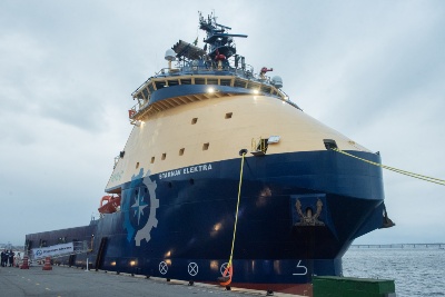 Capa da noticia Starnav batiza primeira embarcação de série financiada pelo BNDES para atender à Petrobras