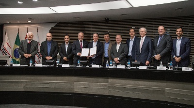 Capa da noticia BNDES assina acordo para ampliar acesso a crédito de micro, pequenas e médias indústrias