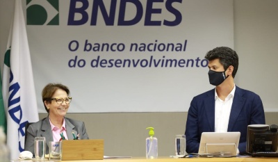 Capa da noticia Em parceria com Ministério da Agricultura, BNDES estruturará concessões florestais no Sul e no Norte