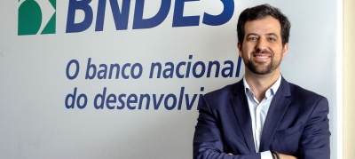 Capa da noticia “Financiar exportação é rentável para o BNDES, meritório para o País e fundamental para a indústria”