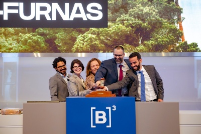 Capa da noticia Governo de Minas Gerais, com apoio do BNDES, conclui leilão de 432,8 km de rodovias