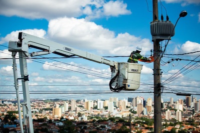 Capa da noticia BNDES apoia investimentos que vão melhorar serviços de energia para 14 milhões de pessoas