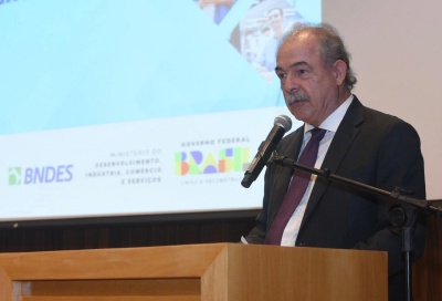 Capa da noticia Mais recursos do BNDES e melhores condições às cooperativas de crédito e ao setor agropecuário