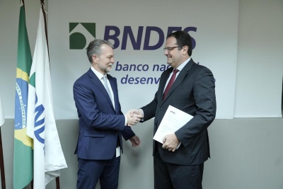 Capa da noticia BNDES e BID firmam acordo para estruturar projetos de uso sustentável em florestas e parques