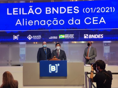 Capa da noticia CEA se torna décima distribuidora elétrica desestatizada pelo BNDES