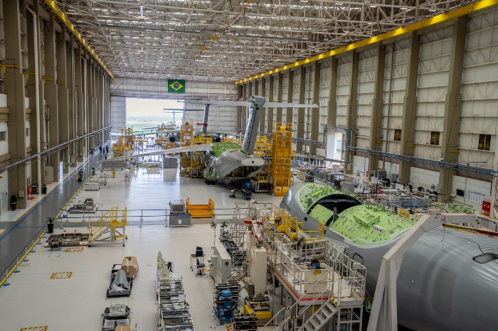 EMBRAER C-390 ASSEMBLY LINE (4)