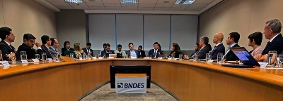 Capa da noticia BNDES apresenta potencial de parcerias a secretários estaduais em Brasília