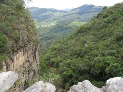 Capa da noticia BNDES e governo de Minas Gerais fecham acordo para concessão de sete parques estaduais