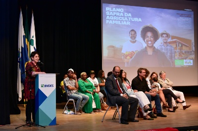 Capa da noticia “Transição para sistemas alimentares saudáveis e sustentáveis é estratégica”, diz diretora do BNDES