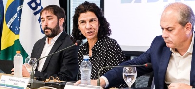 Capa da noticia BNDES lança solução de crédito no app e na web para micro e pequenas empresas