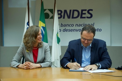 Capa da noticia BNDES e BID firmam convênio para investir em restauração de florestas estaduais na Amazônia