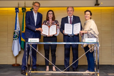 Capa da noticia BNDES e Petrobras firmam parceria para reflorestar a Amazônia e fortalecer o mercado de créditos de carbono
