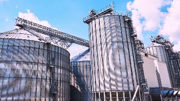 Capa da noticia Com R$ 2,6 bi do BNDES, investimento em armazenagem é o maior desde 2013