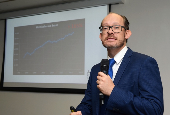 Municípios participam de workshop para estruturar projetos de segurança