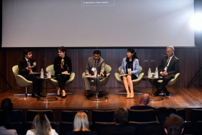 Capa da noticia Bancos de desenvolvimento debatem apoio a infraestrutura em Brasil, China, Índia, Rússia e África do Sul