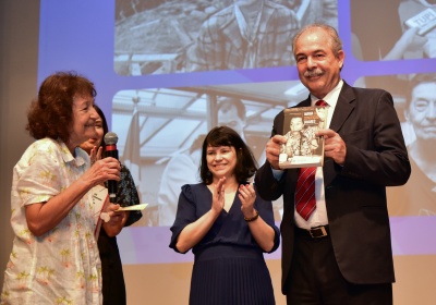 Capa da noticia Em evento pela igualdade de gênero, BNDES homenageia professora Maria da Conceição Tavares