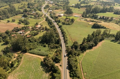 Capa da noticia BNDES investe R$ 1,45 bilhão para melhorias nas estradas do Rio Grande do Sul