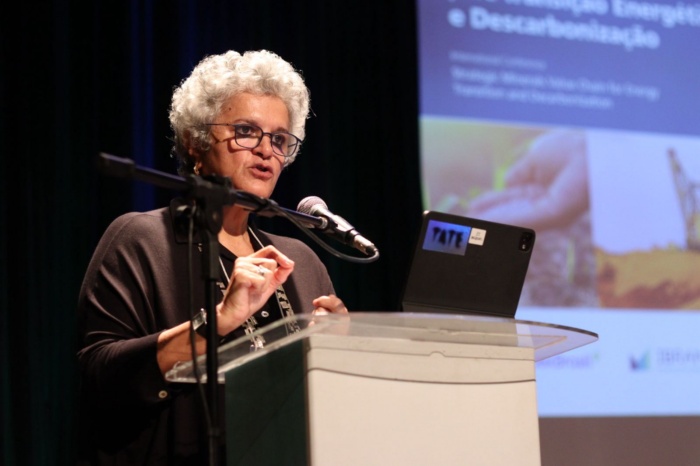 izabella teixeira interna (2)