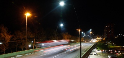 Capa da noticia PPP de iluminação de Porto Alegre recebe propostas de 8 consórcios para o leilão de quinta que vem